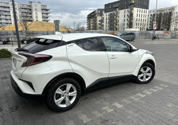 Toyota C-HR cena 84900 przebieg: 89000, rok produkcji 2019 z Kraków małe 781